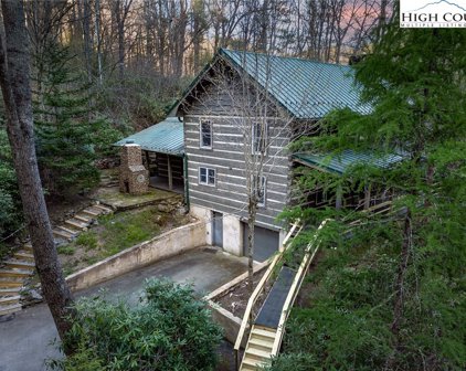 171 Grouse Covert Road, Boone