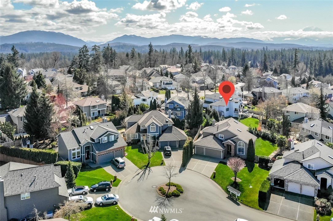 23037 SE 248th Place, Maple Valley, WA 98038