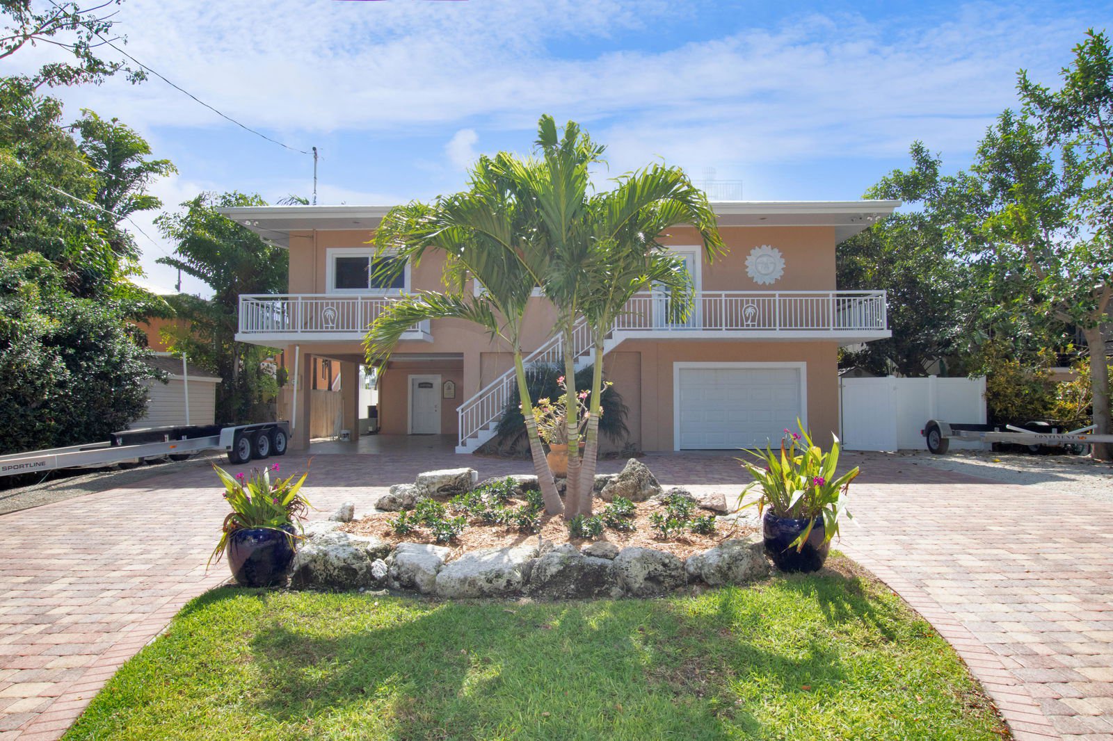 1214 Mockingbird Road, Key Largo, 33037