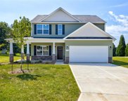 100 Red Maple Way, King image