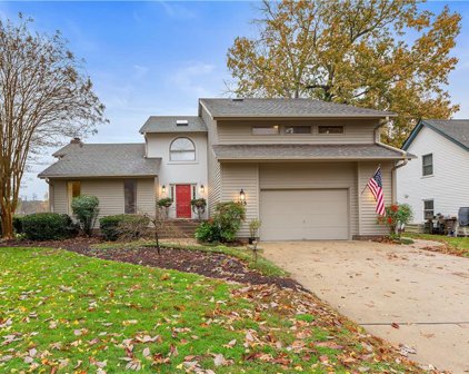 615 San Pedro Drive, South Chesapeake