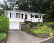 3 Crocus Court, Huntington image
