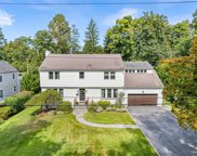 12 Robinhood Road, White Plains image