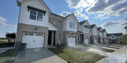 1221 Hayloft Place, Gallatin