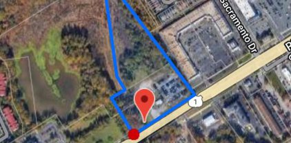 8800 Richmond Hwy, Alexandria