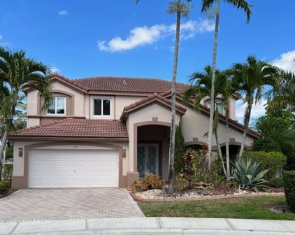 1310 Leeward Way, Weston