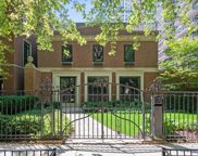 333 W Barry Avenue, Chicago image