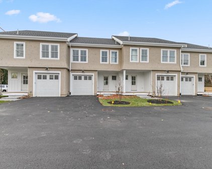 16 Old Country Way Unit B, Scituate