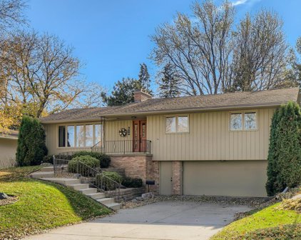 3404 Downers Drive NE, Saint Anthony