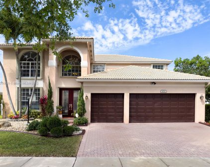1870 Nw 141st Ave, Pembroke Pines
