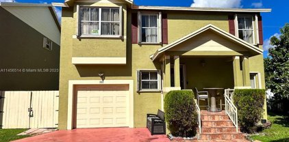 380 Nw 102nd Ter, Pembroke Pines