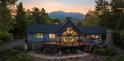 261 Misty Ridge Lane, Blowing Rock