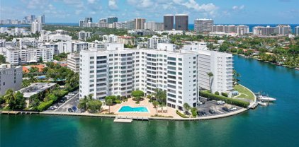 9102 W Bay Harbor Dr Unit #5-D, Bay Harbor Islands