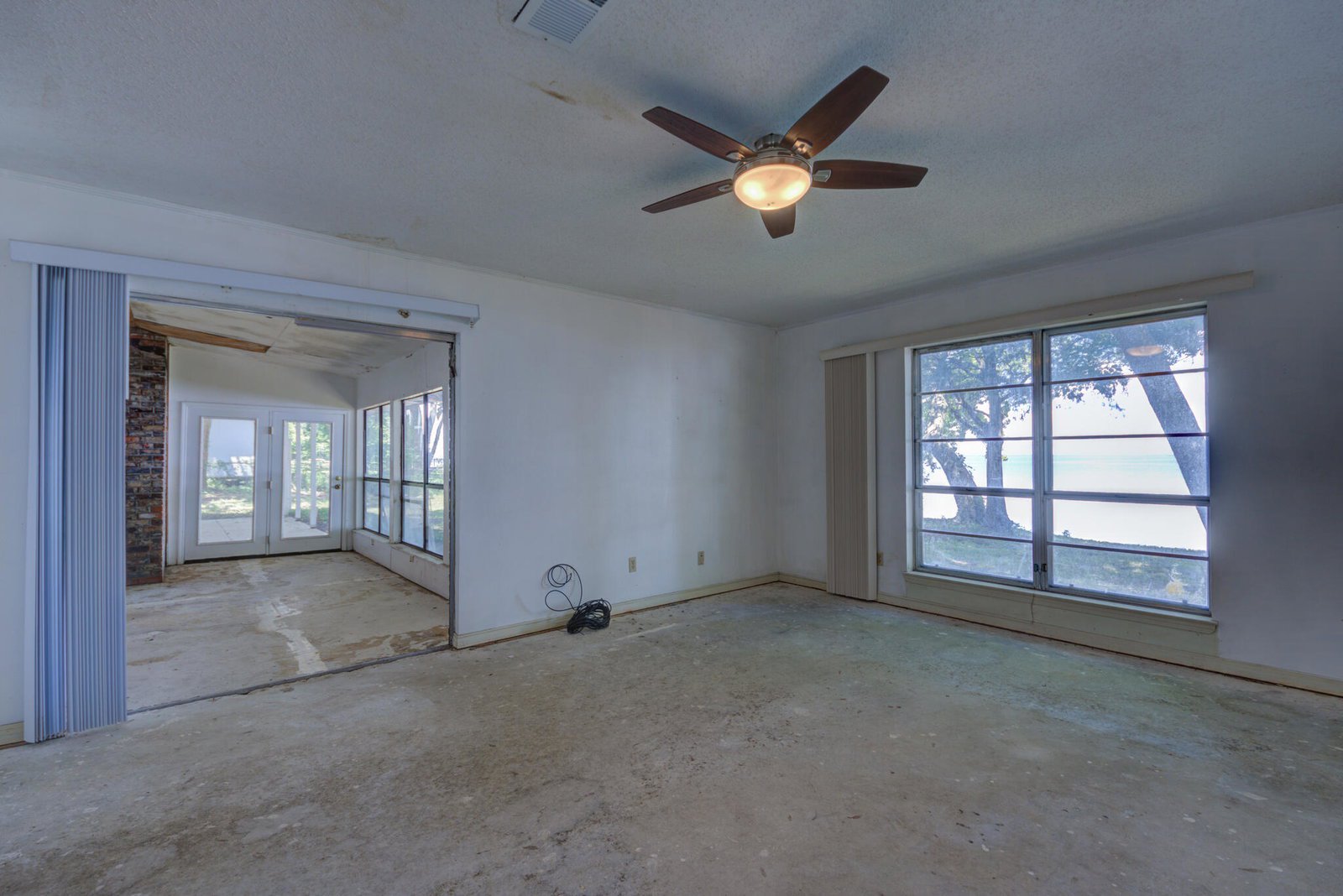 4152 W Sandy Bluff Drive, Gulf Breeze FL 32563, Property Listing