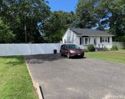 180 Avenue C, Holbrook image