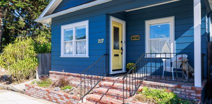 217 Park ST, Pacific Grove