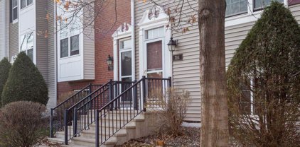 704 Village Parkway, Circle Pines