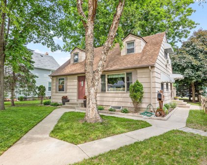 233 13th Avenue N, Hopkins