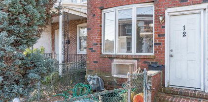 12 Rhodes, Collingdale