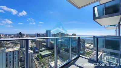 Azure glass lanai railing