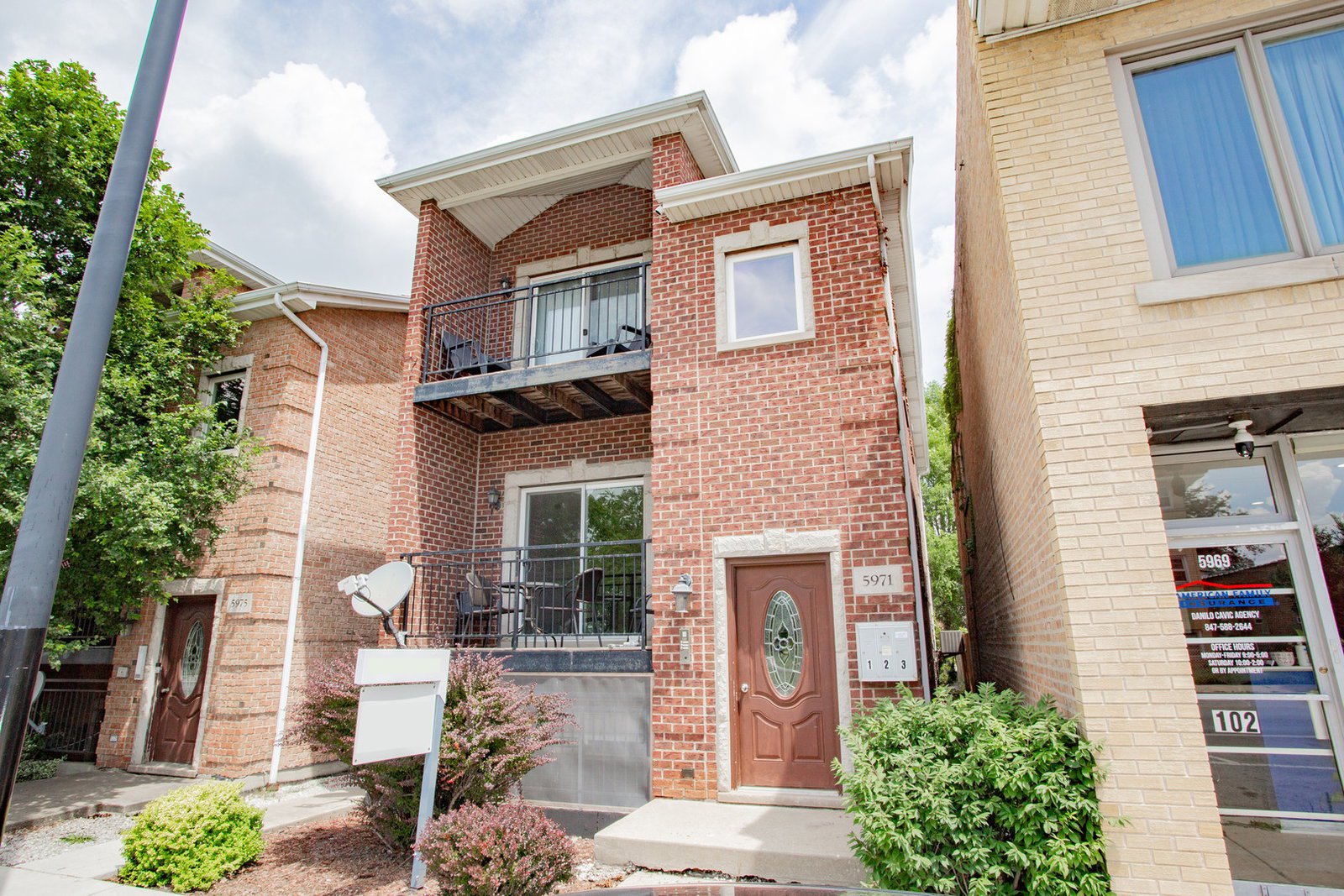 2645 N Elston Avenull