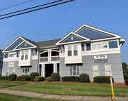 18125 Catawba  Avenue, Cornelius image