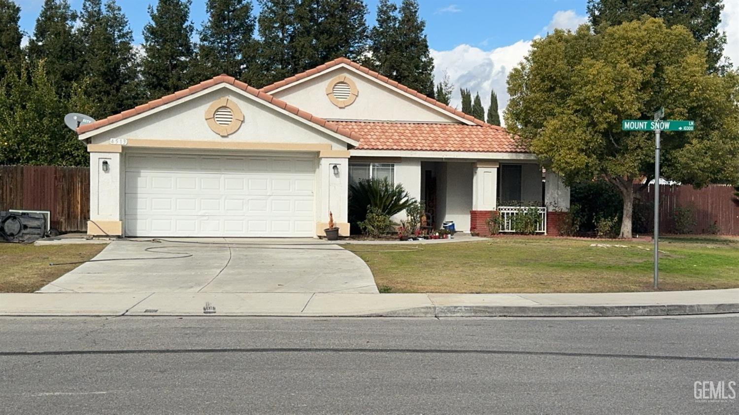 MLS 202400121, 4513 Pueblo Peak, Bakersfield, CA, 5 Beds, 2 Baths, Zip