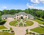 3184 MORNINGWOODS Court, Green Bay, WI 54311 image