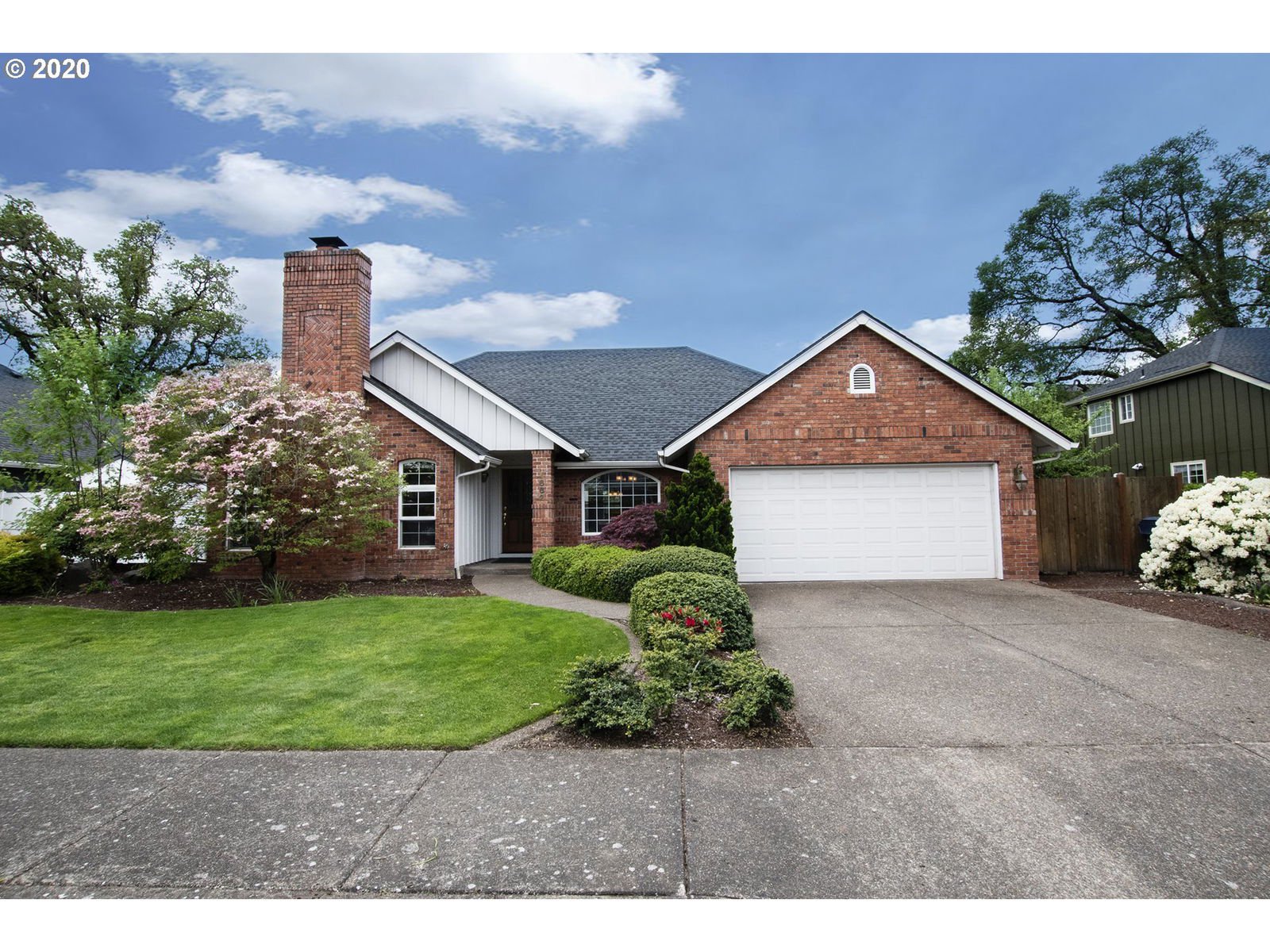 1662 CAMBRIDGE OAKS DR, Eugene, 97401