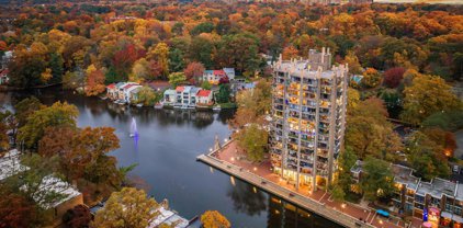 11400 Washington Plz W Unit #1301, Reston