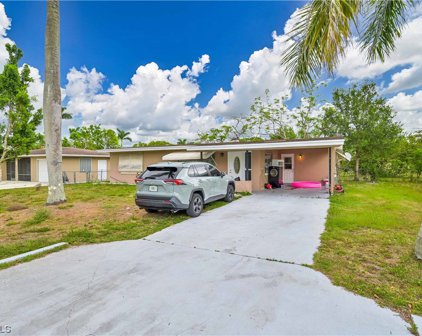 327 Rockledge Road, Fort Myers