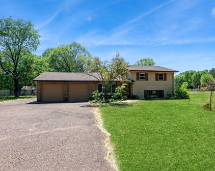 752 157th Avenue NW, Andover