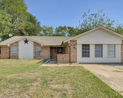 408 Town North  Drive, Terrell