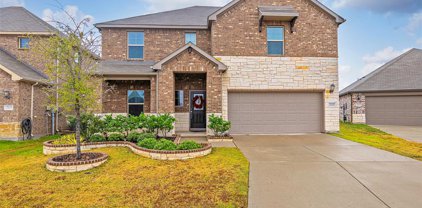 2115 Clarion  Drive, Forney