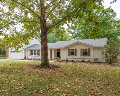 1803 Royal Dr, Murfreesboro