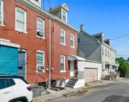 41 Warren, Easton image