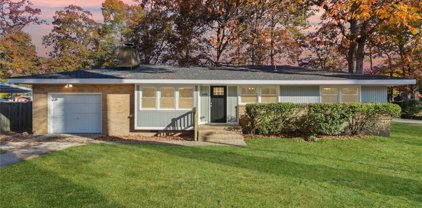 600 York Warwick Drive, York County South