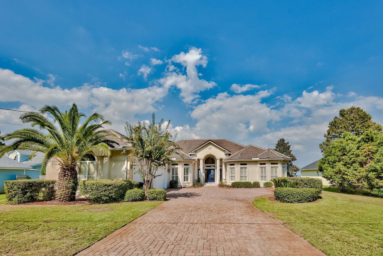 836 Shore Drive, Miramar Beach FL 32550, Property Listing 833192,