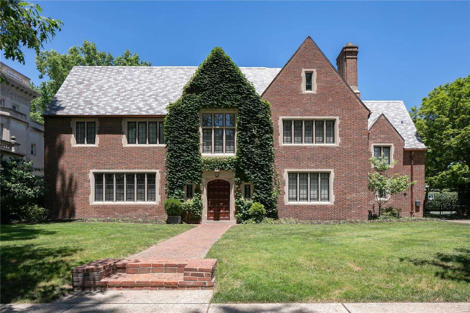 7 Portland Place, St Louis, 63108