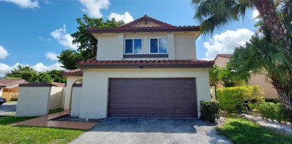 6236 Nw 176th Ter, Hialeah