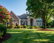 19232 Peninsula Shores  Drive, Cornelius image