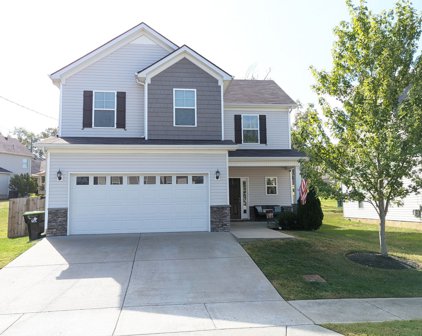 809 Harvest Grove Dr, Antioch