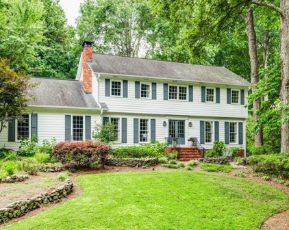 1733 Kellogg Springs Drive, Dunwoody