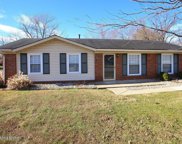8218 Candleworth Dr, Louisville image