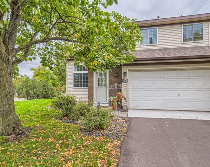 4079 Wilshire Circle, Shoreview
