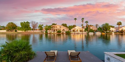 2128 E Catamaran Drive, Gilbert