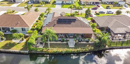 2012 N Pebble Beach Boulevard, Sun City Center
