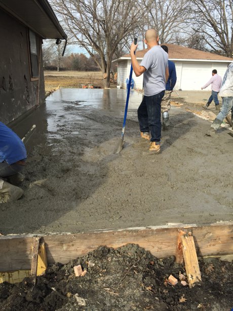 leveling the foundation pour