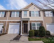 426 Battery  Circle, Clover image