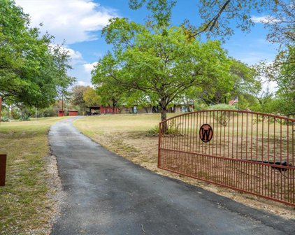 913 Old Gate  Road, Lakeside